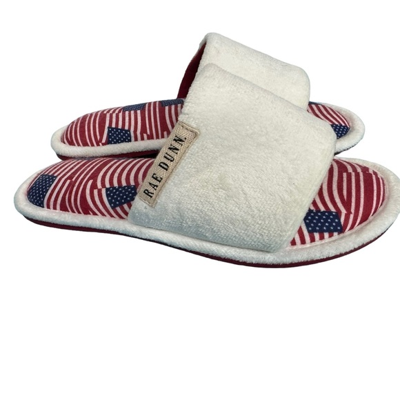 Rae Dunn ladies America flag memory form slippers size Small - Picture 2 of 7